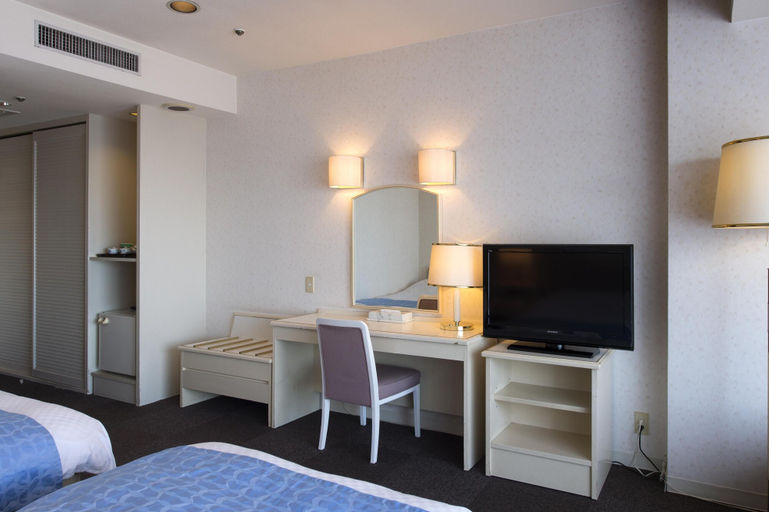 Bedroom 2, Wan Wan Paradise Izukogen, Itō