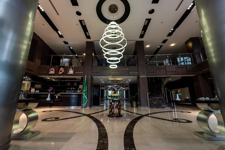 Others 3, NATIONAL PARK HOTEL