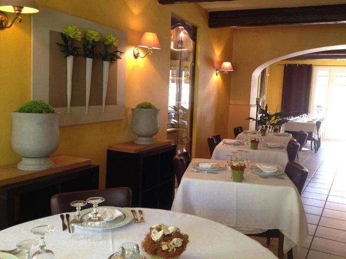 Food & Drinks 5, Hôtel les Magnanarelles, Bouches-du-Rhône