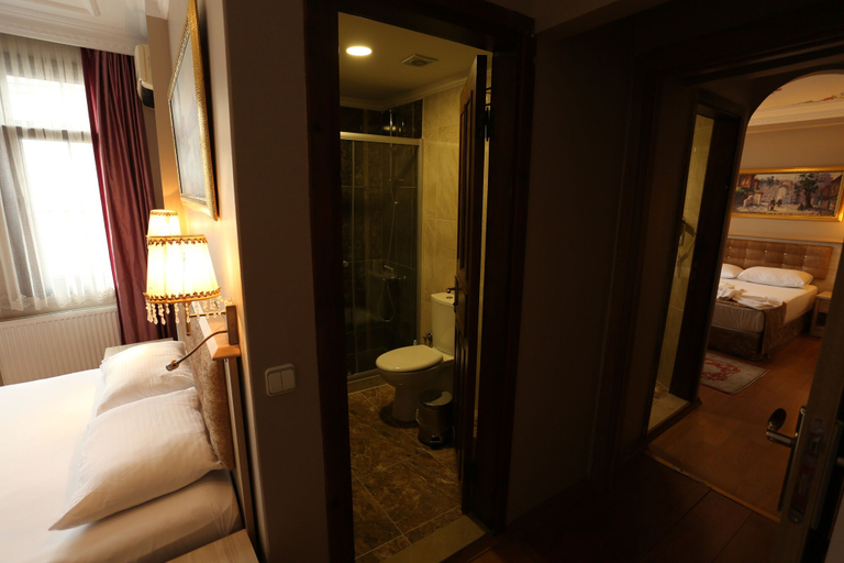 Bedroom 2, Tashkonak Studio Suites, Fatih