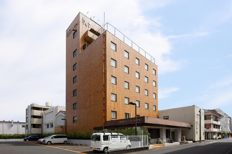 Exterior view 2, Nobeoka Washington Hotel, Nobeoka