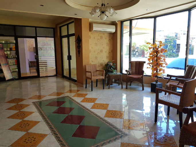 Public Area 2, Hotel O Istana, Makassar