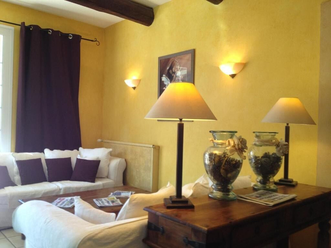 Bedroom 3, Hôtel les Magnanarelles, Bouches-du-Rhône
