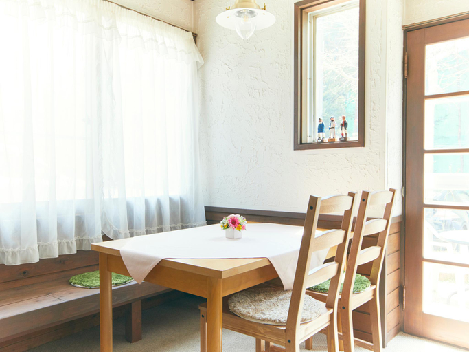 Others 4, Pension Jack and the Beanstalk, Karuizawa