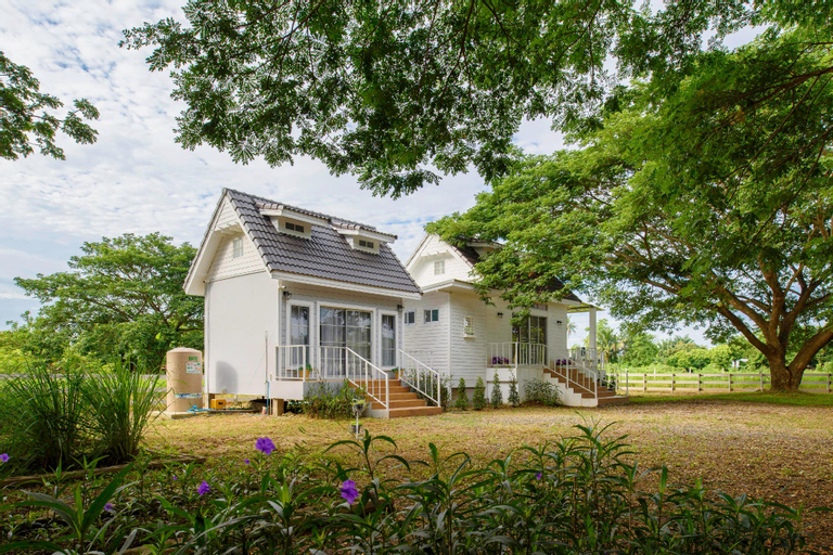 Chaisathan Cottage, Saraphi