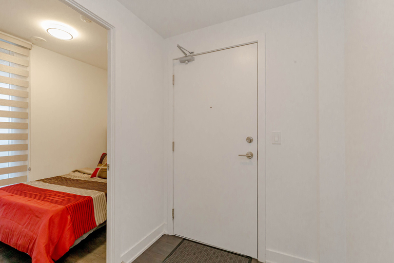 Bedroom 3, Aaira Suites 3 Bedroom Condo, Peel