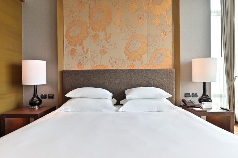 Bedroom 30