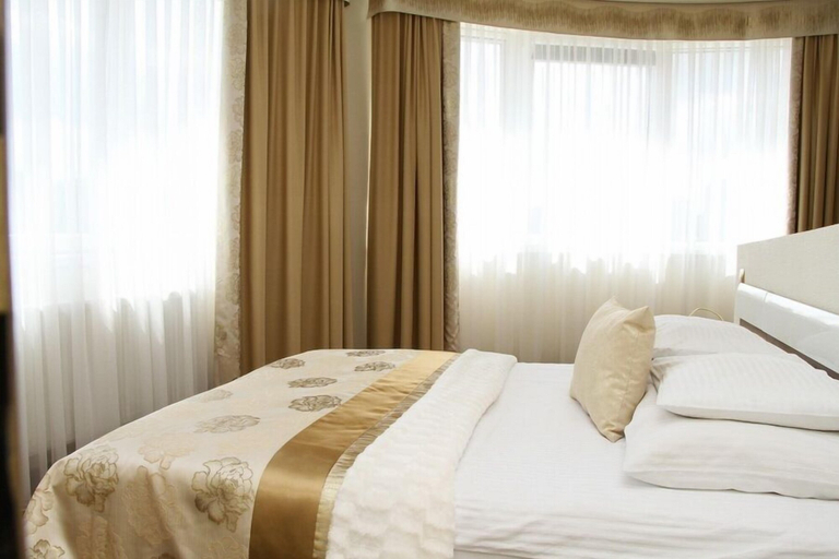 Bedroom 3, Hotel Court Wellness & Spa, Strzelce