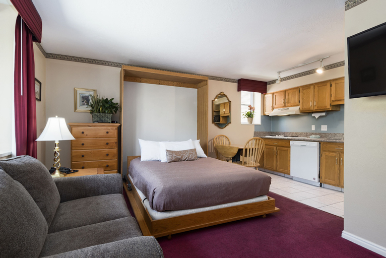 Bedroom 9