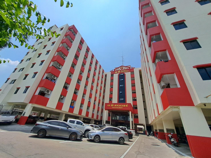 AP apartment om noi, Krathum Baen