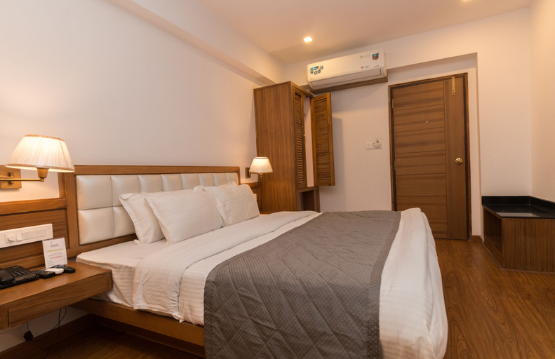 Bedroom 4, Country Inn Premier Pacific Mall Road Mussoorie, Dehradun