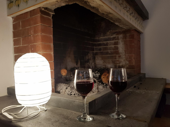 Others 5, Chalet in the woods nestled in the oak forest in Monterosso Etneo, Catania