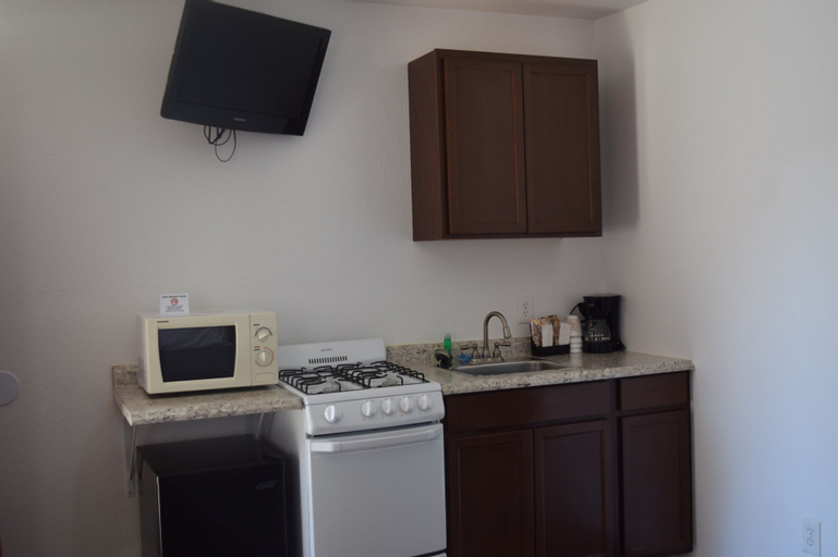 Dining Room 3