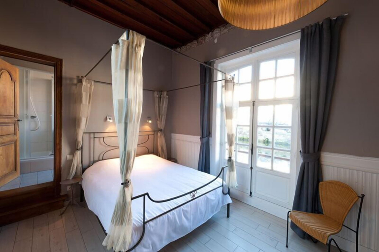Bedroom 4, Canalview Hotel Ter Reien, West-Vlaanderen
