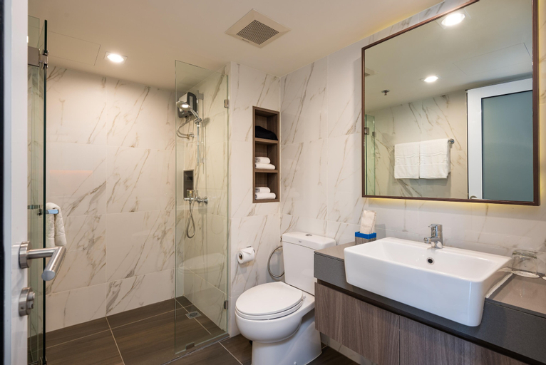 Bathroom 2