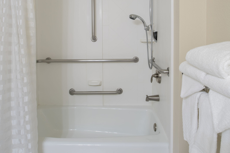 Bathroom 4, Embassy Suites by Hilton Seattle Tacoma International Airport, Tukwila