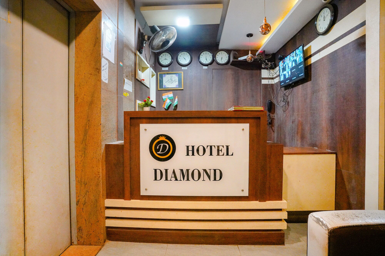 Others 5, FabExpress Diamond, Mumbai Suburban