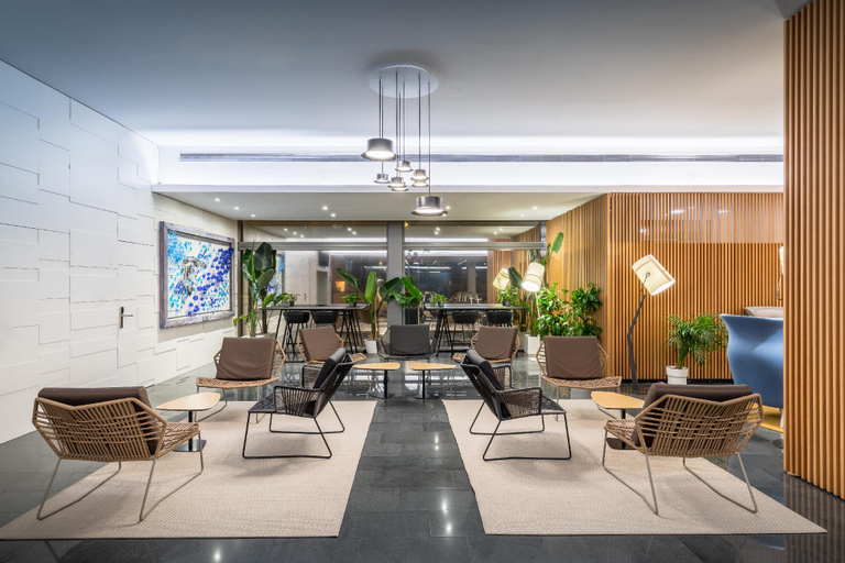 Public Area 4, Occidental Atenea Mar- Adults Only, Barcelona