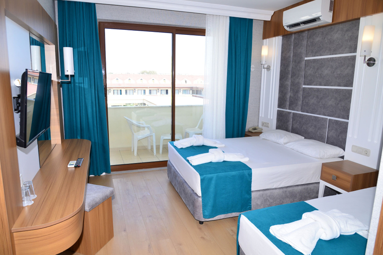Bedroom 2, Side Yesiloz Hotel - All inclusive, Manavgat