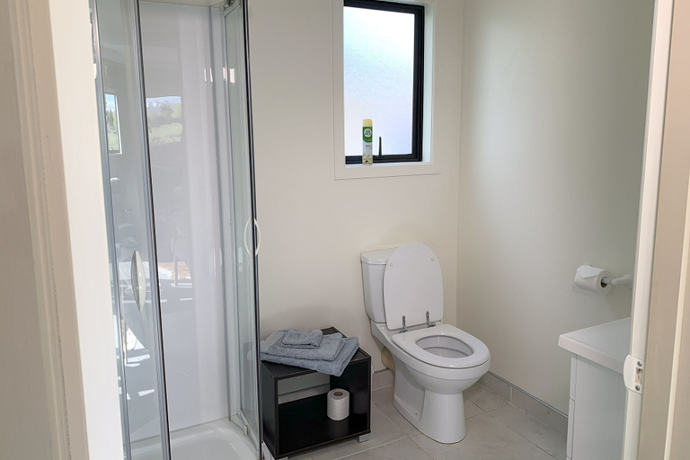 Bathroom, Trout n Trail BnB, Central Otago