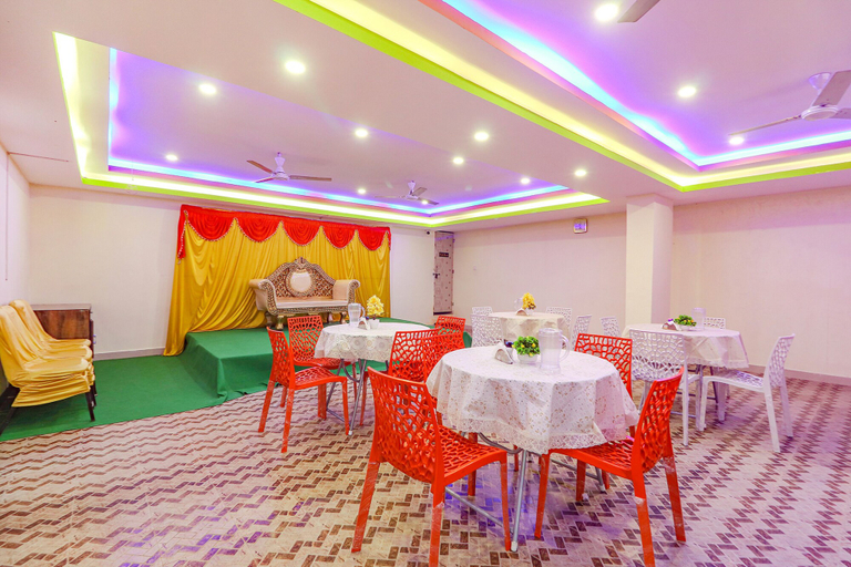 Food & Drinks 4, FabHotel Broholic Suites, Hyderabad