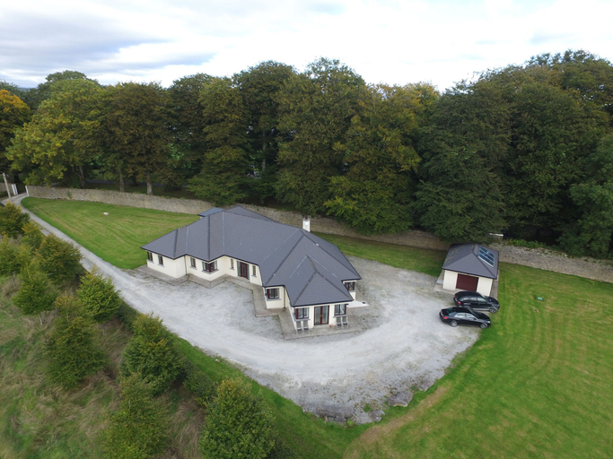 Others 5, Moorepark West House
