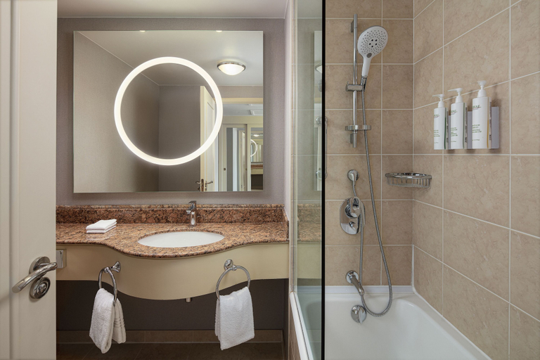 Bathroom 5, Courtyard by Marriott Tbilisi, Tbilisi