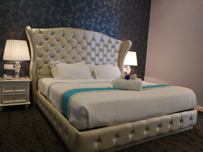 Bedroom 8