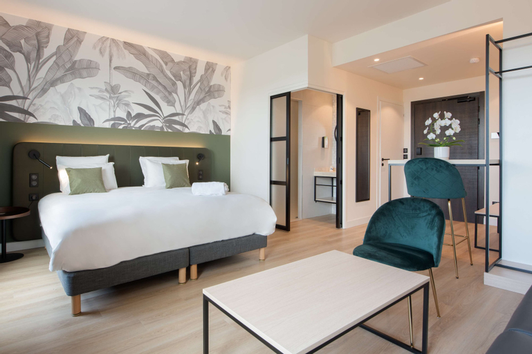 Bedroom 16
