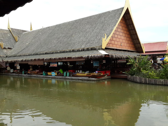 Nearby Landmark 27