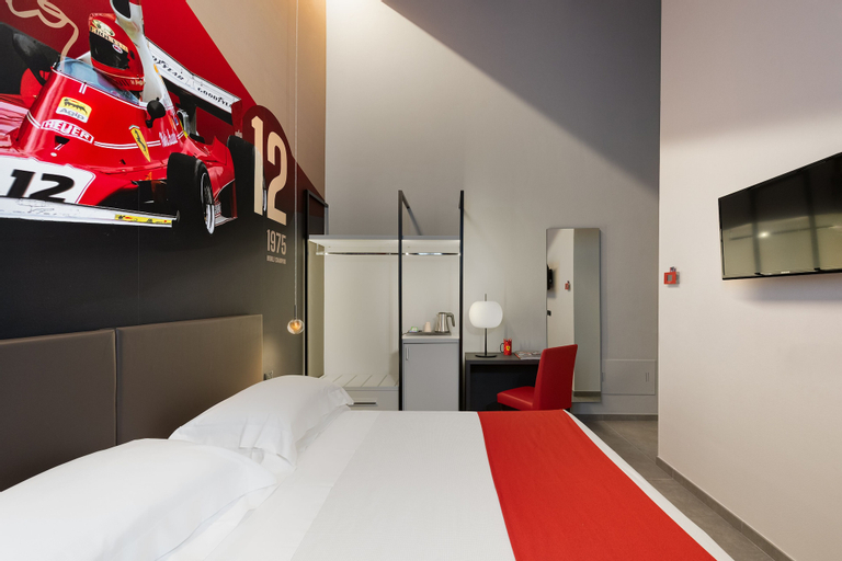 Bedroom 24