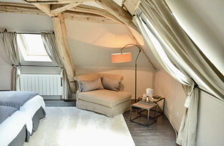 Bedroom 5, Le Paddock, Oise