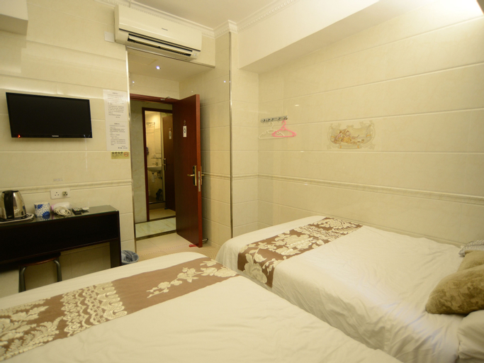 Bedroom 6