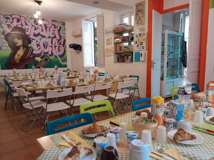 Food & Drinks 5, A Casa Di Amici, Palermo