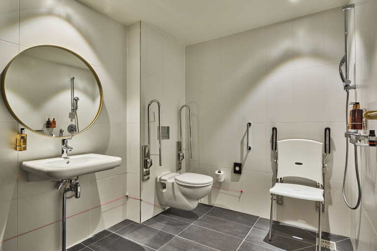 Bathroom 4, Staybridge Suites THE HAGUE - PARLIAMENT, The Hague