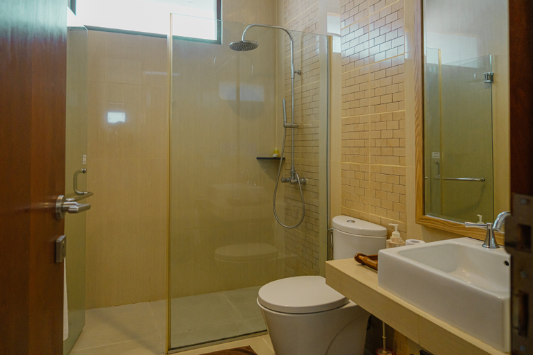 Bedroom 5, Oyama City View Villa 4 bedrooms with a private swimming pool, Bandung