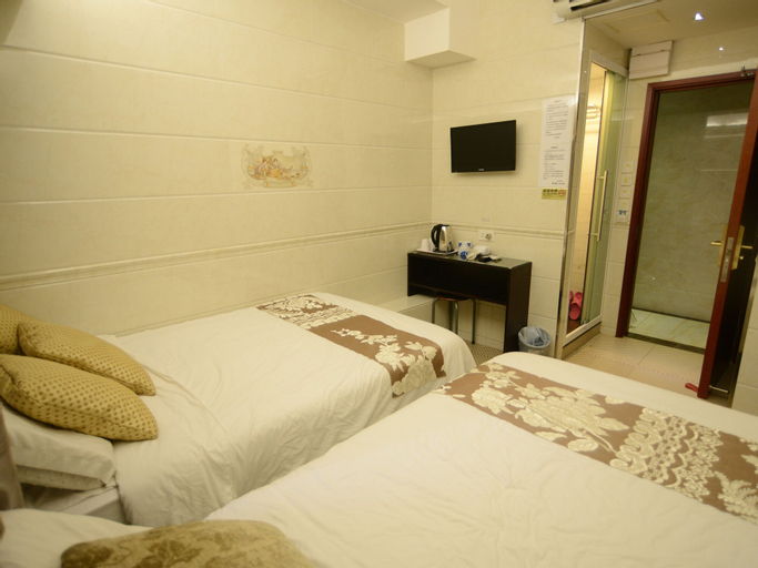 Bedroom 8