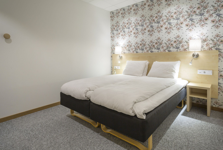 Bedroom 4, First Hotel Dragonen, Umeå