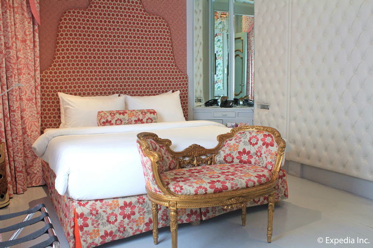 Bedroom 8