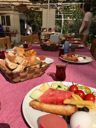 Food & Drinks 5, Eucalyptus Pension, Kaş