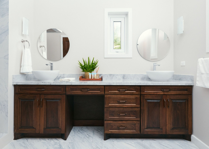 Bathroom 5, Ray Caye Private Island Resort