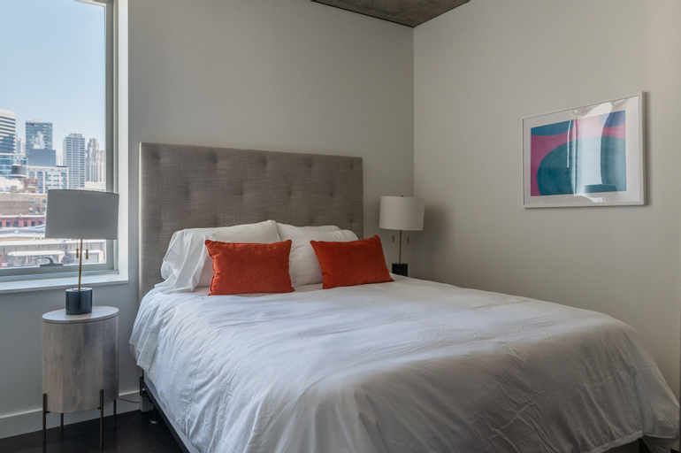 Luxury Apartment With Private Office & Terrace, Cook