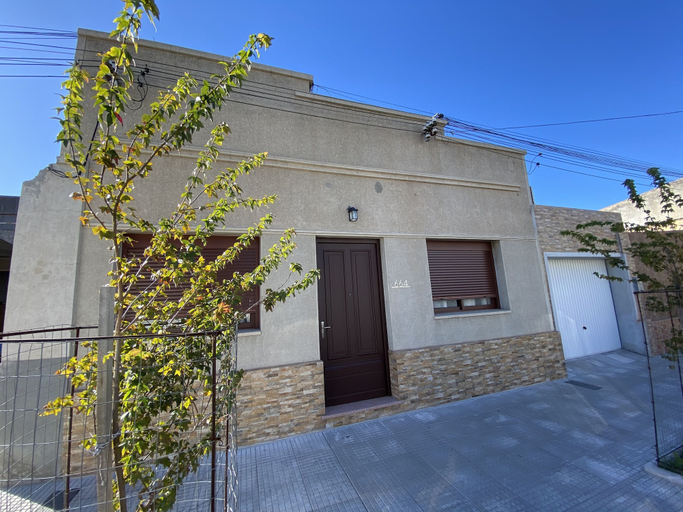 Exterior & Views 2, Nelly House, n.a356