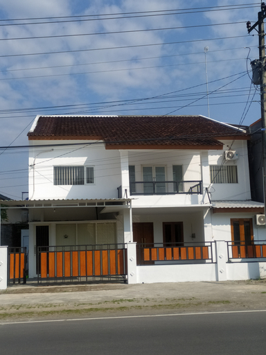 Exterior & Views, Homestay Omah Putih, Bantul