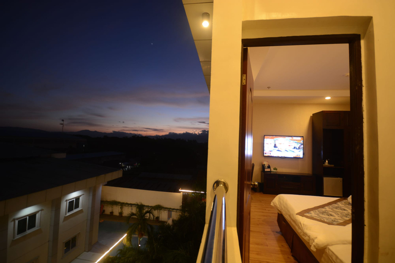 Bedroom 9