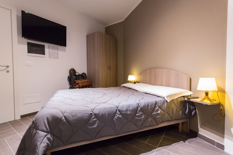 Bedroom 21