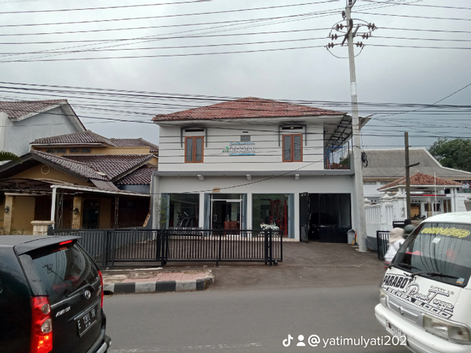 Gassani guest house and fitness, Kuningan