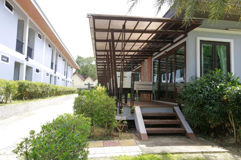 Exterior & Views 2, Phi Phi Andaman Beach Resort, Mueang Krabi