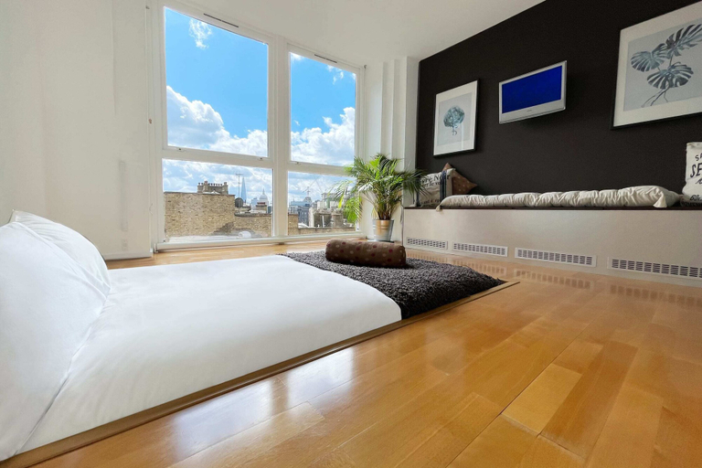 Bedroom 3, Quirky and Modern Clerkenwell Apartment, London