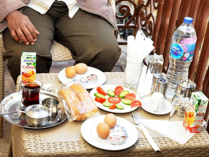 Food & Drinks 5, New Panorama Hotel, Qasr an-Nil